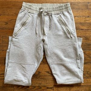 Kith Men’s Sweatpants in Gray